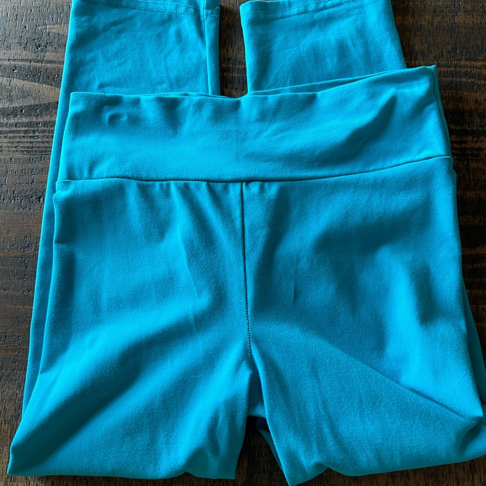 Celestial bodies crop leggings
